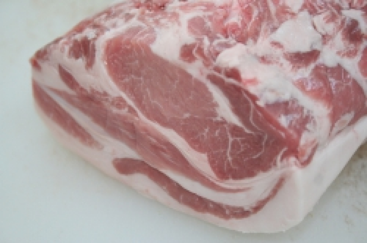 瑞穂のいも豚 豚ロース肉